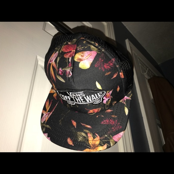Vans Accessories - Snap backs